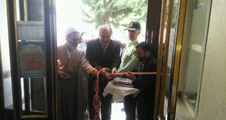 افتتاح نمایشگاه آثار خوشنویسی در هرسین+تصویر