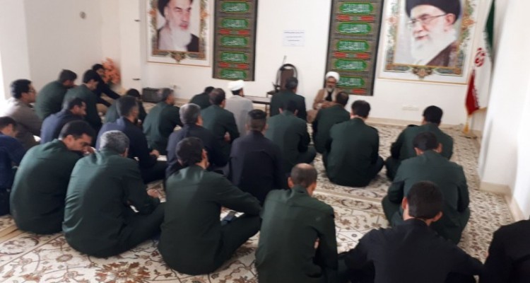 انقلاب اسلامی در بهترین شرایط عزت است