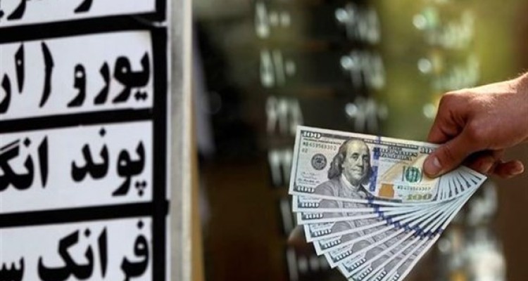 سقوط دلار بی مذاکره و FATF / تاثیر اقدامات دولت و قوه قضائیه در کاهش نرخ ارز +تصاویر