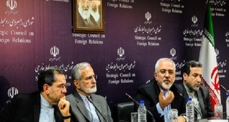 ماجرای اعتماد بیش از حد وزیر خارجه ایران به برجام / نتیجه سئوالی که کارشناسان از ظریف پرسیدند، چه شد؟