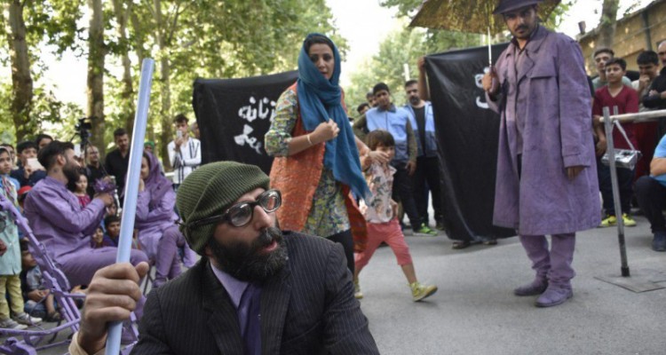 گزارش تصویری از مراسم افتتاحیه دومین جشنواره تئاتر خیابانی هرسین