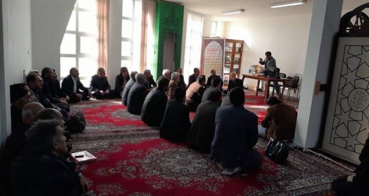  برگزاری جلسه توجیهی در خصوص برقی شدن چاه های کشاورزی شهرستان هرسین