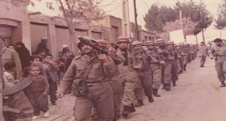 تصاویری از حضور رزمندگان هرسینی در هشت سال دفاع مقدس/فیلم