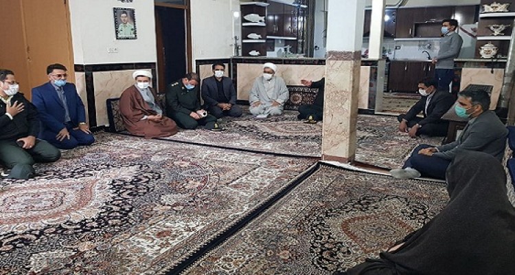 دیدار با خانواده معظم شهدای نیروی انتظامی در هرسین