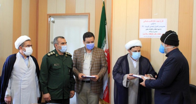 از زحمات رئیس شبکه بهداشت و درمان  و مرکز بهداشت شهرستان هرسین تقدیر شد