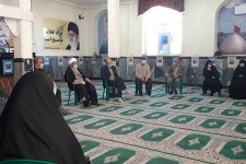 مراسم عصر شعر (سروده ای برای سردار) و نمایشگاه تصویری در هرسین برگزار شد