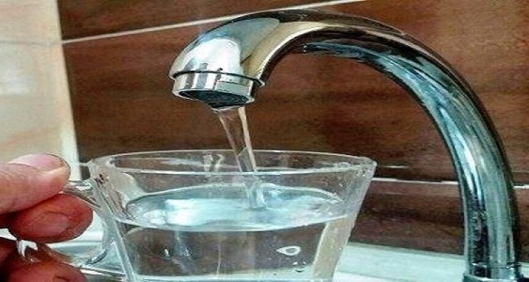 قطعی های مکرر آب ناشی از عملیات شستشوی خطوط انتقال در برخی مناطق است/ شستشوی 12کیلومتر از خطوط انتقال تا به امروز