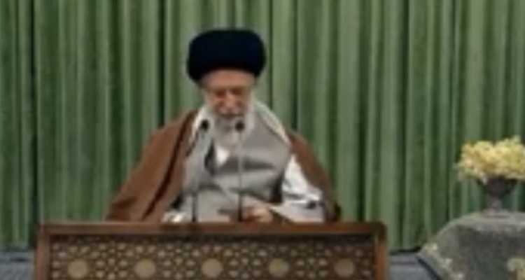 رهاسازی فضای اینترنت باعث افتخار نیست