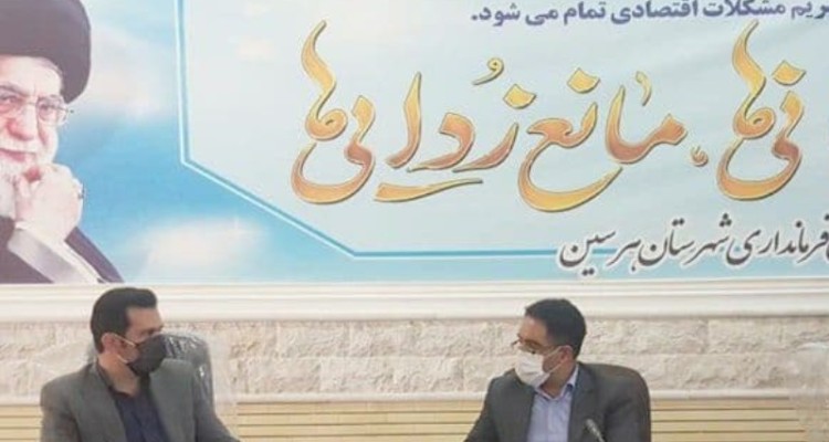 تدابیر لازم به منظور اجرای مراحل بعدی واکسیناسیون در شهرستان هرسین اتخاذ شده است