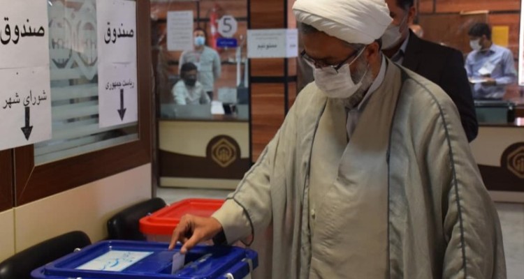 رئیس جمهور منتخب هر چه پشتوانه رأی بیشتری داشته باشد تلاش های او موثرتر خواهد بود