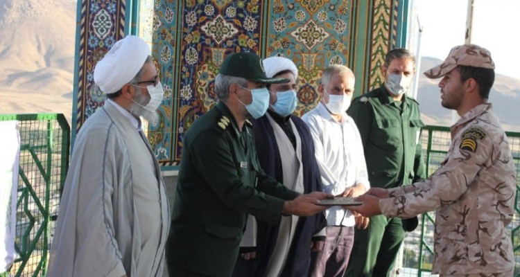 مراسم روز سرباز در هرسین برگزار شد