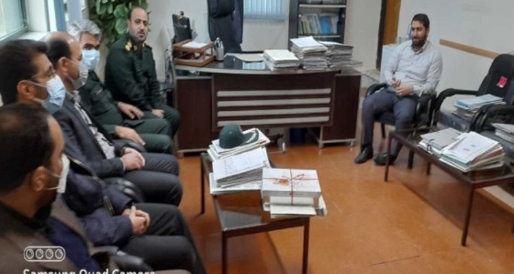 دیدار فرمانده و جمعی از پرسنل سپاه ناحیه هرسین با دادستان شهرستان/ تاکید بر تعامل دو سویه در رفع مشکلات