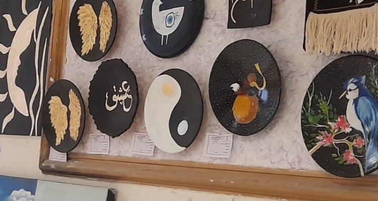 برپایی نمایشگاه آثار هنری و خوشنویسی در سالن الزهرای هرسین