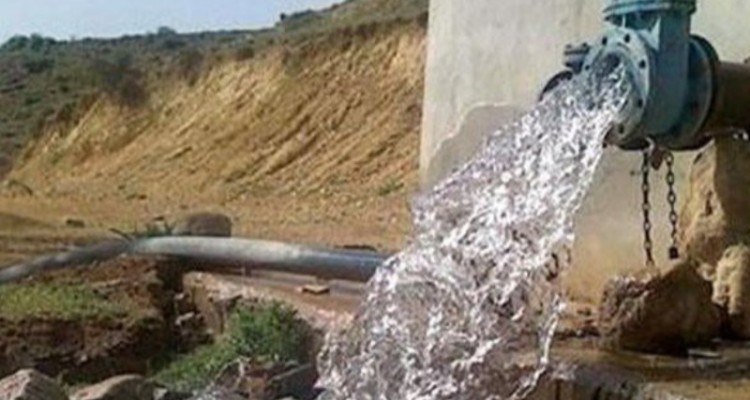 رفع مشکل افت فشار و قطعی آب چهار روستای هرسین تا پایان مرداد ماه سال جاری