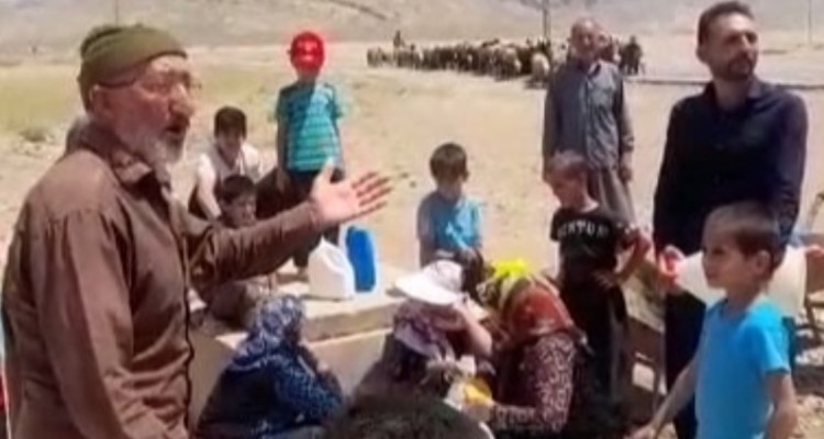 با توجه به فرونشست آبهای زیرزمینی جیره بندی آب محتمل است/ چاه روستای کهریز 80درصد پیشرفت فیزیکی دارد