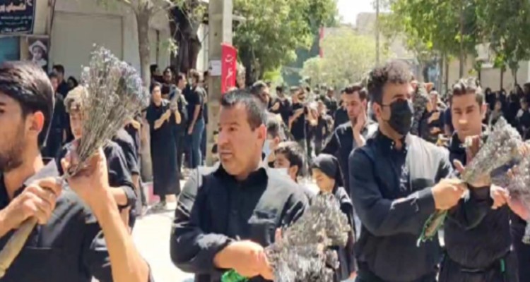 هرسین درعاشورای حسینی غرق در ماتم و عزا بود