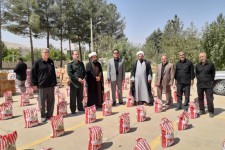 توزیع 700 بسته معیشتی در شهرستان هرسین