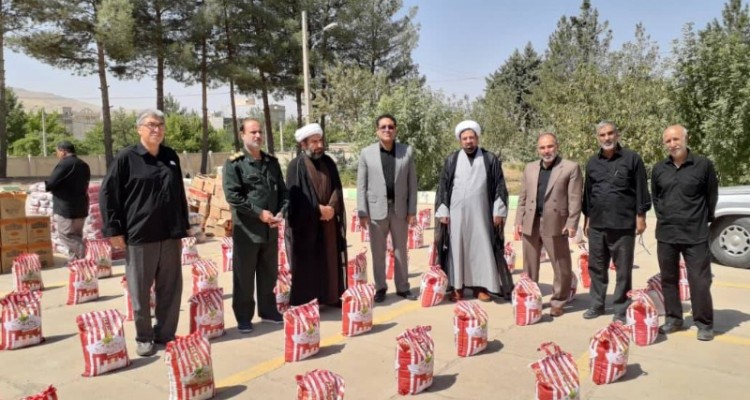 توزیع 700 بسته معیشتی در شهرستان هرسین