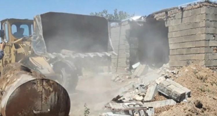 ساخت و سازهای غیر مجاز بعنوان یک آسیب هویت و کالبد روستایی را تهدید میکند