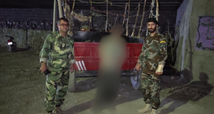 تخریب گران جنگلهای بلوط در منطقه چنار و سرآسیابان شهرستان هرسین دستگیرشدند