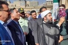 زنگ ایثار و مقاومت و بازگشایی مدارس در هرسین نواخته شد