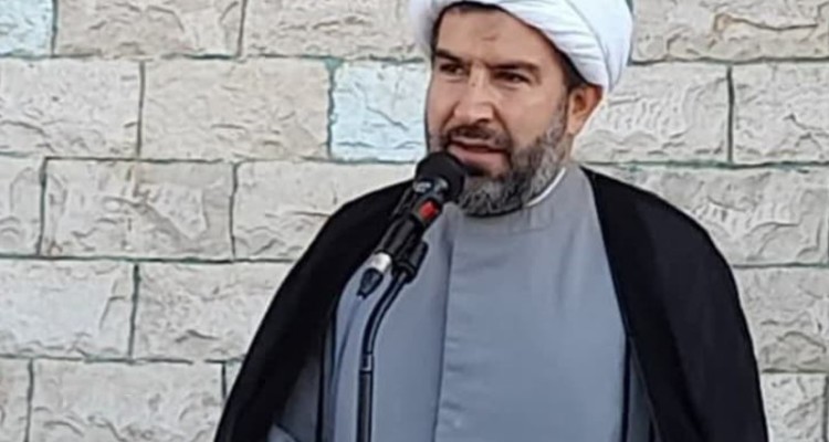 شعار سال نقشه و چراغ راهنمایی برای پشت سر گذاشتن مشکلات است