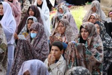 اقامه نماز عید سعید فطر در شهرستان هرسین+عکس و فیلم
