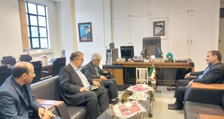 لزوم کاهش مدت زمان بروکراسی اداری در تشکیل پرونده تسهیلات بانکی