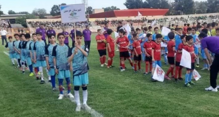 مراسم جشن فوتبال پایه استان کرمانشاه با حضور نماینده هرسین