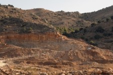 خلع ید ۶ هکتار از اراضی ملی بخش بیستون