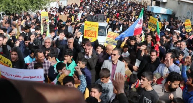 حضور پرشور مردم هرسین در راهپیمایی 13آبان