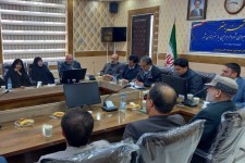 با تمام توان در خدمت هنرمندان هستیم