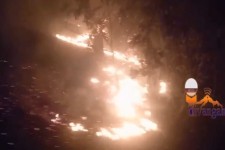 آتش سوزی مراتع روستای چنار هرسین مهار شد