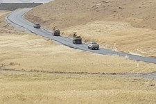 اجرای آسفالت مسیر منتهی به یادمان شهدای گمنام هرسین