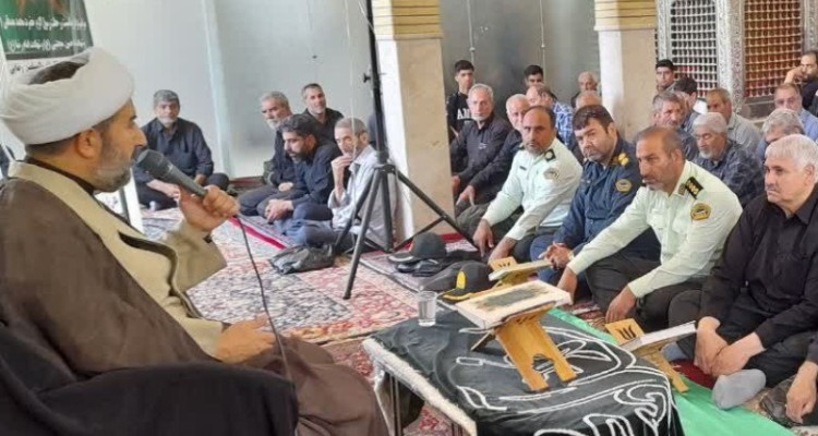 عزاداری هرسینی ها  در سوگ پیامبراعظم‌(ص) و کریم اهل بیت(ع)