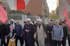 پیاده روی عزاداران هرسینی در در روز شهادت امام رضا ( ع)+تصویر