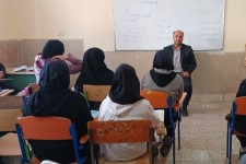 اجرای طرح قاضی در مدرسه در مدارس هرسین