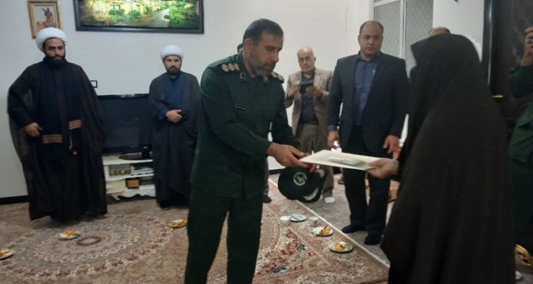 دیدار با خانواده معظم شهدای بسیجی در هرسین