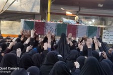 مراسم تشییع پیکر ۶شهید گمنام دوران دفاع مقدس در هرسین برگزار مي‌شود