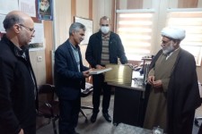 اهداء یک دستگاه اکسیژن ساز به مرکز سلامت بیستون