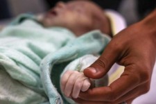 آنروا: کودکان غزه از سرما یخ می‌زنند