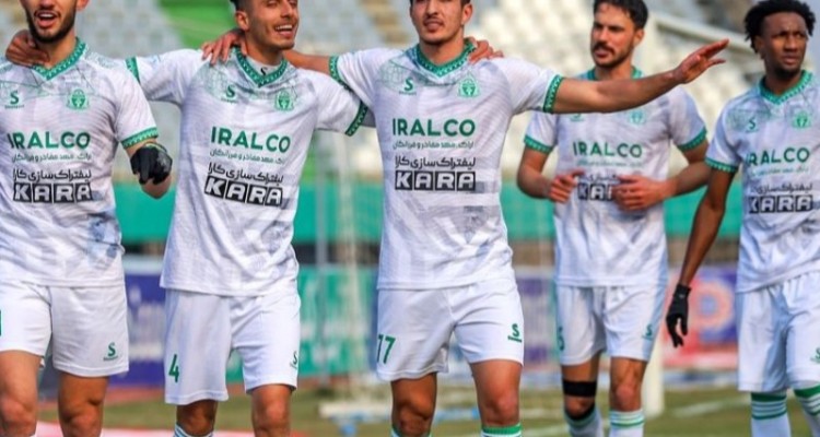 لیگ برتر فوتبال| تراکتور تخت گاز در صدر!/ شکار قو با تیر فولادی