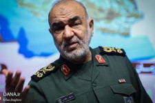 سرلشکر سلامی: نیروی زمینی سپاه خود را با شرایط جدید تطبیق می‌دهد