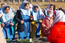 مزار شهدای آرامستان قدیم سراب هرسین گلباران و عطر افشانی شد