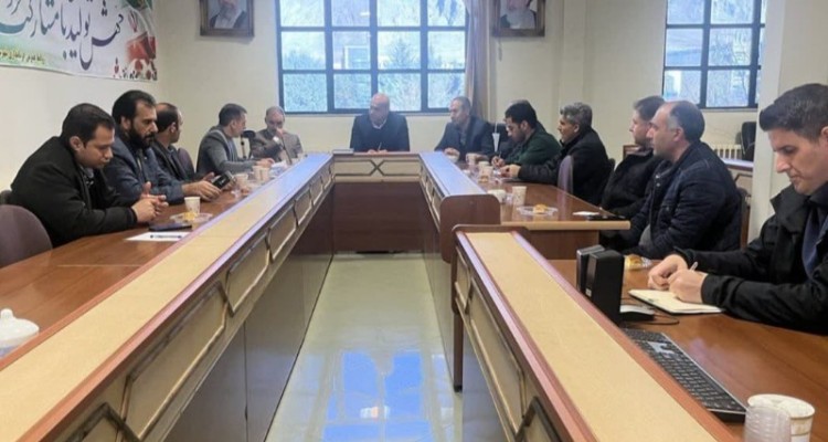 پیگیری راه اندازی مجتمع اقتصادی کمیته امداد خمینی (ره) در هرسین