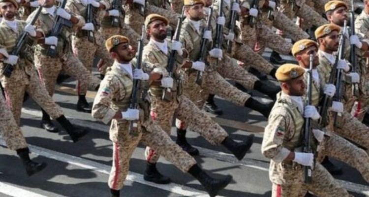 اقتدار نیروهای مسلح نماد قدرت و امنیت