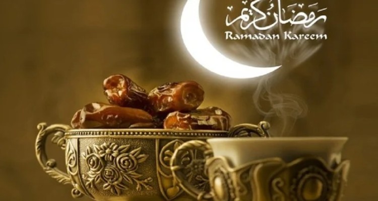 رمضان ماه عبادت، استغفار، همدلی و ایثار است