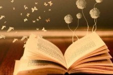 کتاب، چراغ هدایت و معمار اندیشه