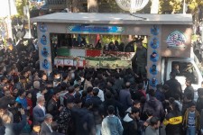 تشییع پیکر7شهید گمنلم دوران دفاع مقدس+عکس و فیلم