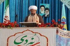 برخی از مسئولان ناکارآمد خود را مدیون این مردم نکنند